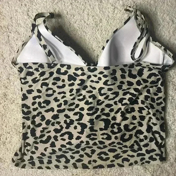WOMENS CHEETAH ANIMAL PRINT FRESHWATER TANKINI TOP NWT XXL - Picture 6 of 8